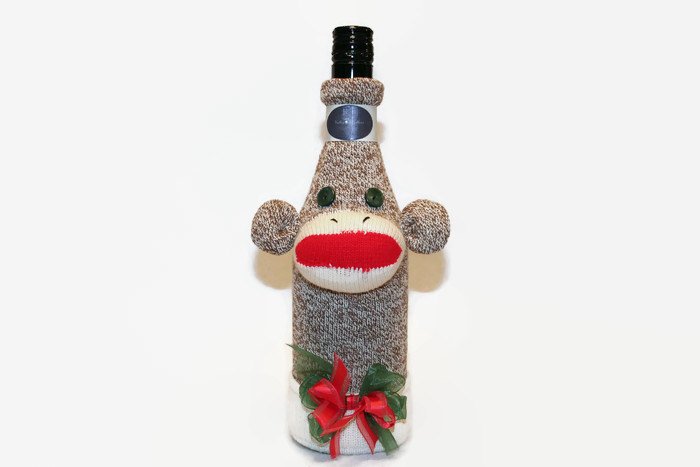 MunkeeLady's tweet photo. Sock Monkey Wine Bottle Cosy, Bottle Cosy, Sock Monkey Bottle Cosy, … https://t.co/f6M4zAc0eo #Etsymntt #UnderTwenty https://t.co/Bk0RAbVwg0