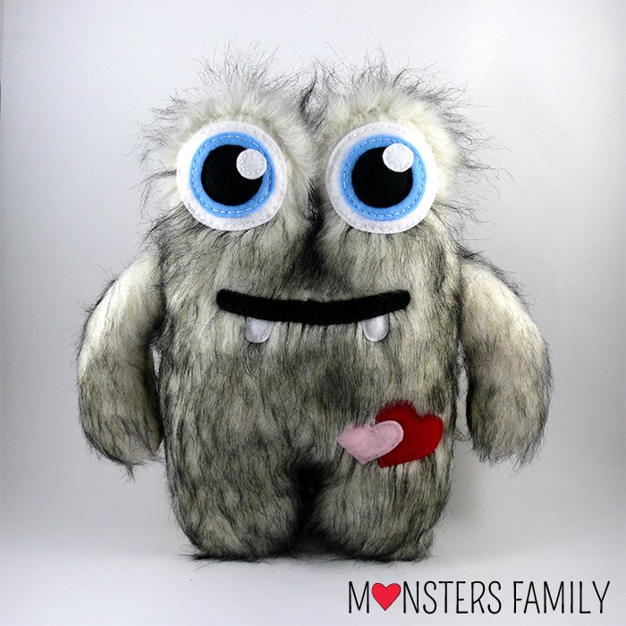 LoveMonsterLand's tweet photo. Baby Yeti makes a perfect Christmas gift! https://t.co/wrOlSPQaJw
#craftshout #epiconetsy #etsychaching #etsy #DifferenceMakesUs #kawaiiToy https://t.co/avs3DjMnuy