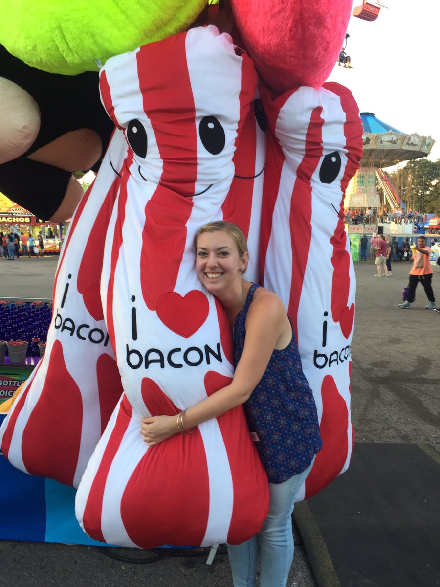 Sorry, <a href="/SecondaryStream/">The Secondary Stream</a>! I found another love at the <a href="/NCStateFair/">N.C. State Fair</a>. 😉