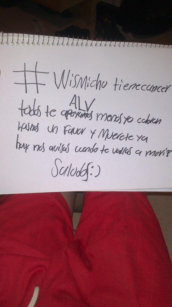 CIFAKEPRRO1's tweet photo. #wismichutienecancer SALUDOS!!!! Wismichu espero y que te la estés pasando bien con el cáncer https://t.co/OiQXuxl1Lk