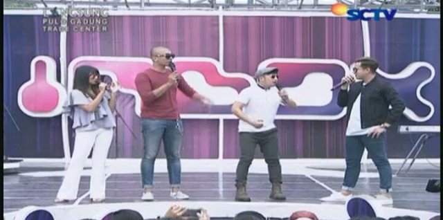 dahSyat tweet media