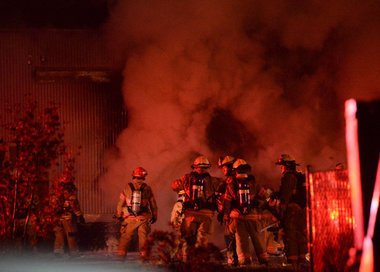 Oregonian's tweet image. Blast rocks legal marijuana business in Astoria, sends 2 to burn unit bit.ly/2eWZeUv