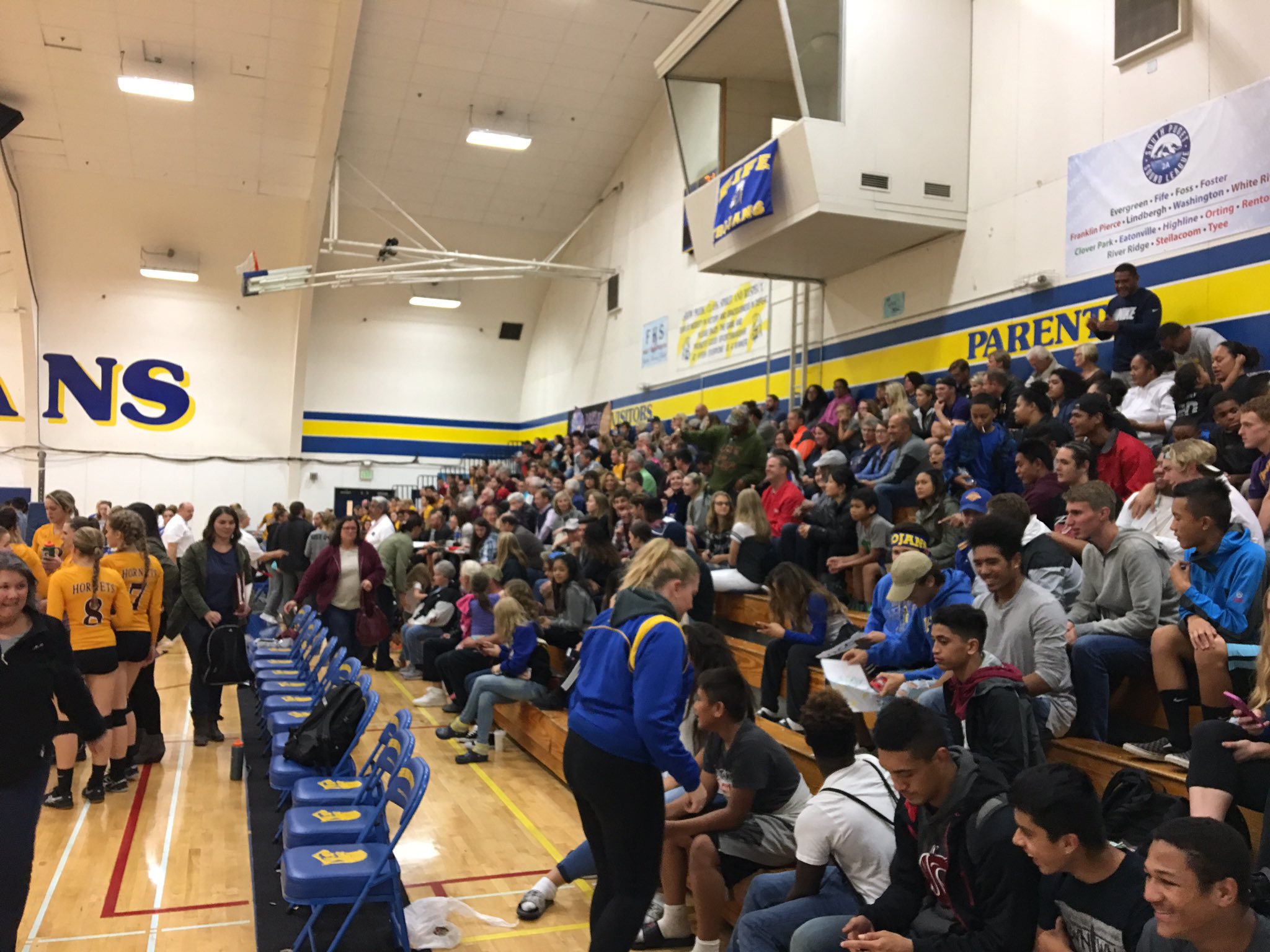 Fife High Athletics on Twitter "Must be White River night!! 