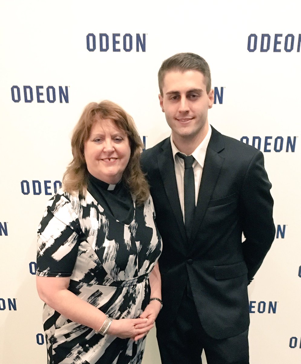 jeanhurls's tweet photo. Thanks for being my plus one tonight & putting up with my incessant tweeting @philhurls #ODEONOldham #crazymomma https://t.co/w8nHOc2bbd