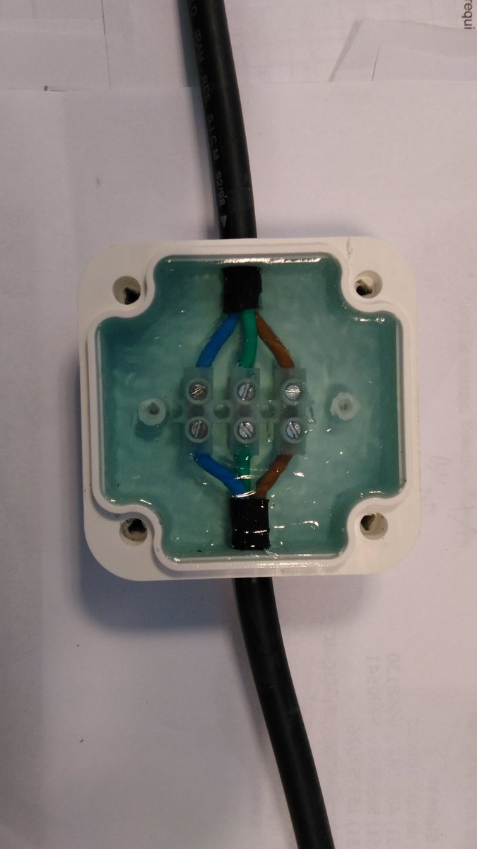 vjmventas's tweet image. Gel de para aislacion lo nuevo de #microcontrol #electricidad #cordoba  #aislacion