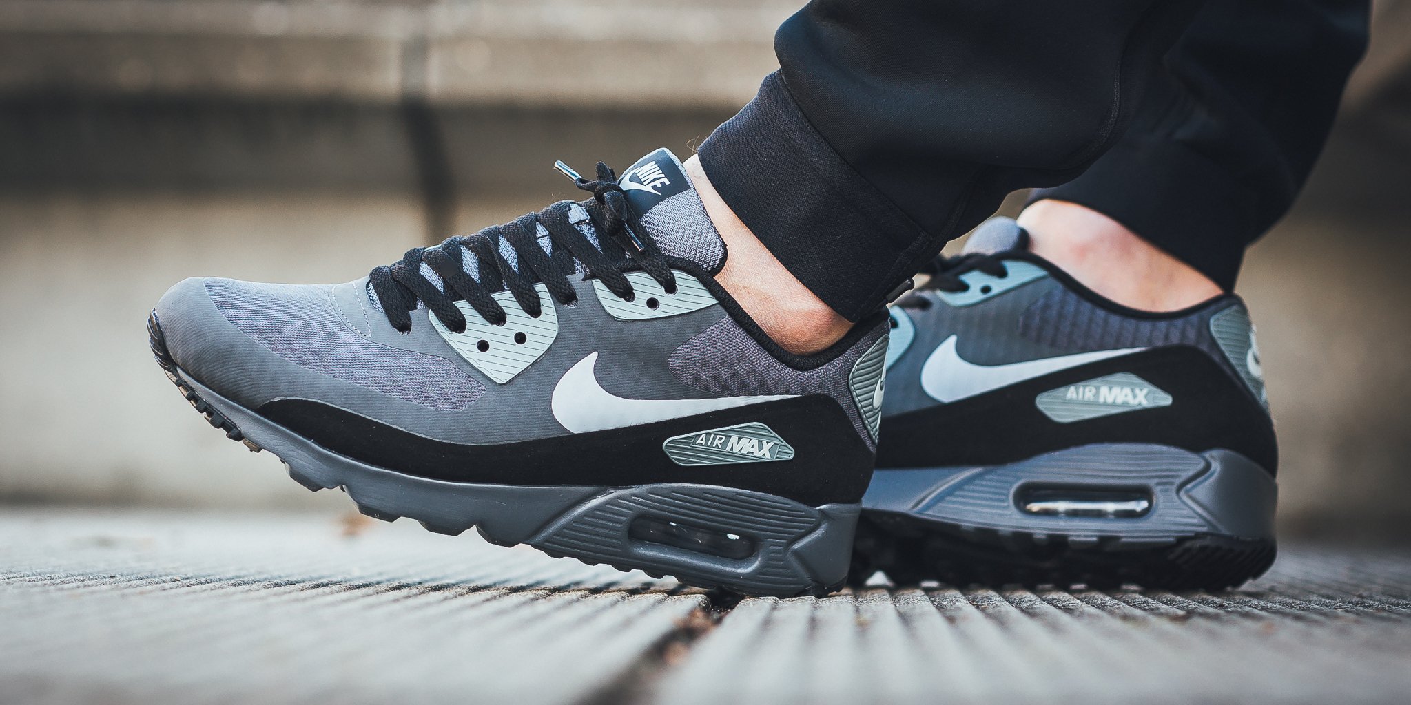 air max 90 wolf grey dark grey black