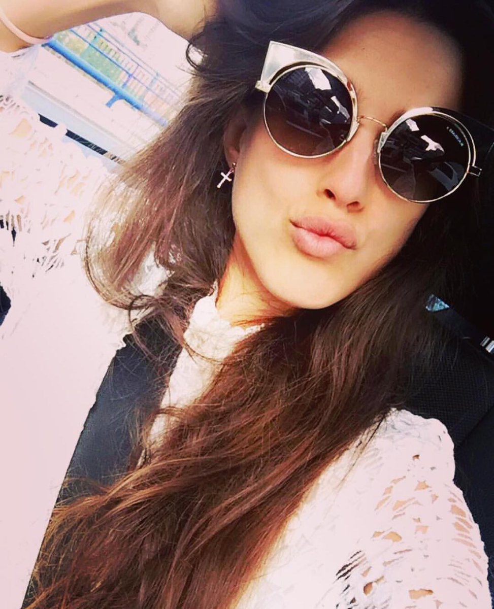 🎉🎊 ¡Viernes! 🎉🎊
 ¿Qué planes tenéis para el finde?

#FelizFinde #FelizFindeSemana