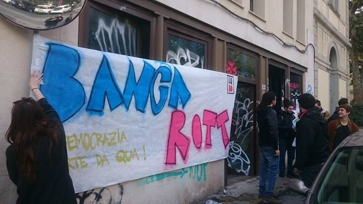Lo_Rgh's tweet photo. Oggi a Bologna é nata una nuova occupazione, benvenuta #Bancarotta#21ottobre #scioperogenerale https://t.co/PB72fb1KLv
