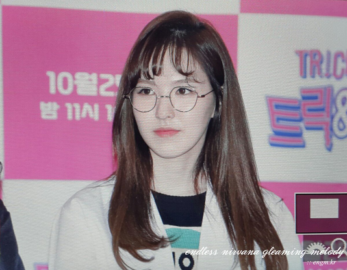 engm_kr's tweet photo. 161021 #웬디 이분 수업 어디서 들을 수 있죠...? 🙉 https://t.co/0O2AhBpPbY