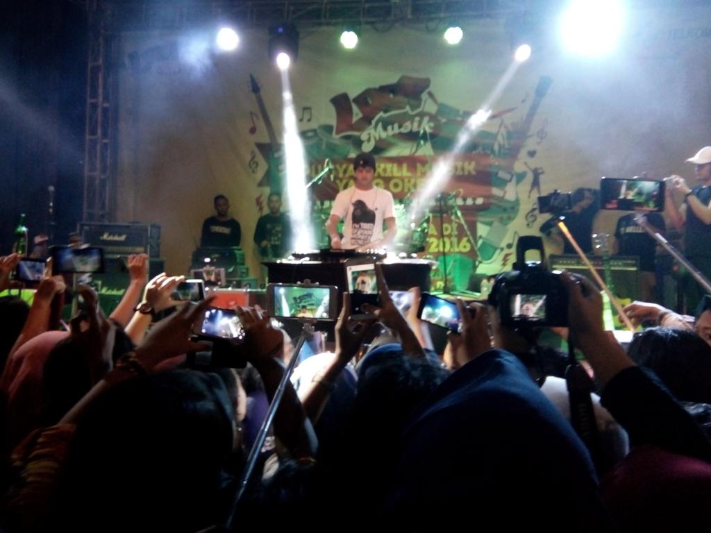 novitasr98's tweet image. @alysyarief 
#TSEL #LOOPMUSIK