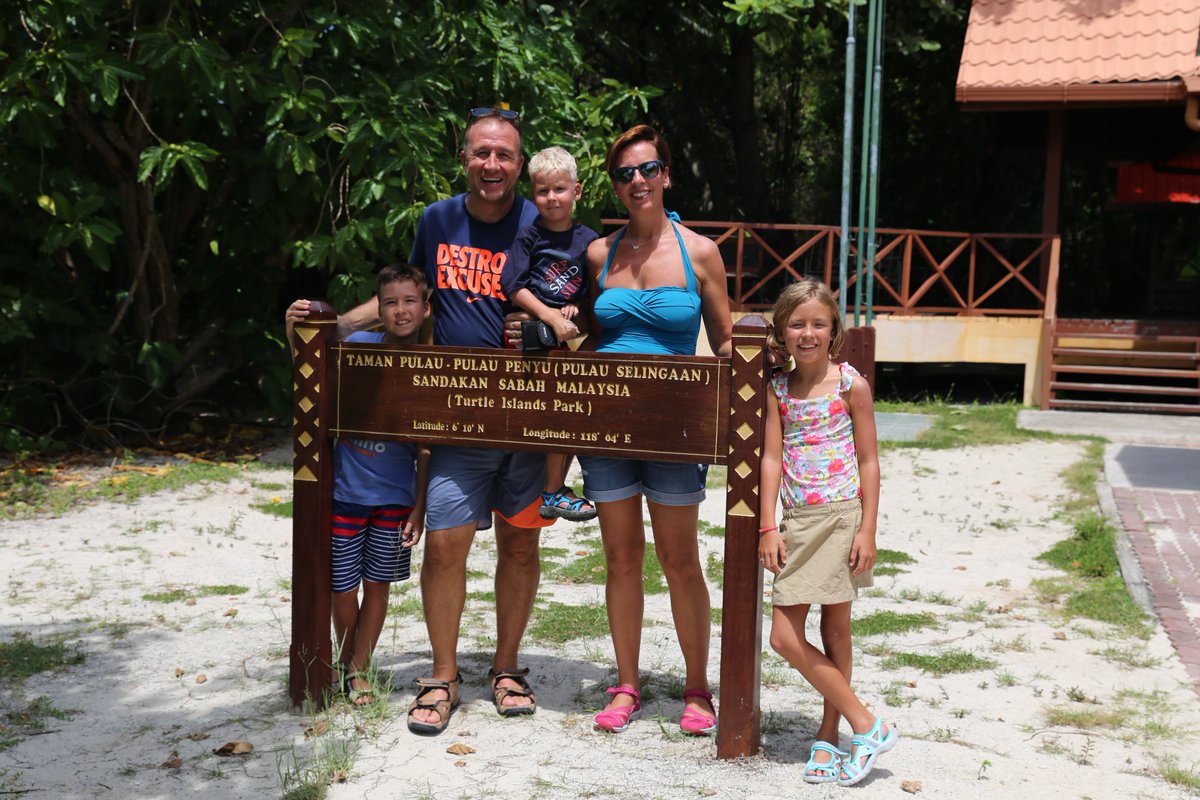densullivan's tweet photo. Lat: 6° 10’ Lon: 118° 4’ Selingan Island - a truly amazing place! @sabahtourism @borneoecotours #SullivanAdventure #RTW #GlobeTrotting https://t.co/p5NJF1qnk6