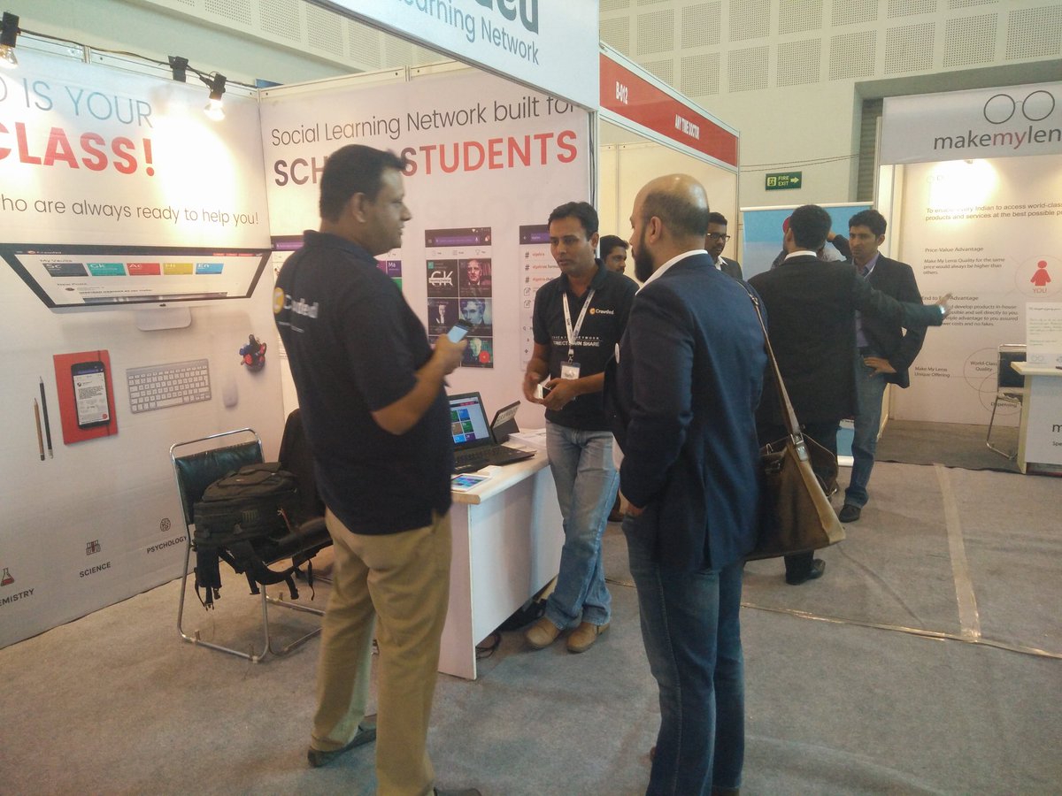 crawdedindia's tweet photo. We already have visitors!
@mayurmacwan @bhavinsbhavsar @vgstartup
#vgstartup #crawded https://t.co/wWMsCgSwjL