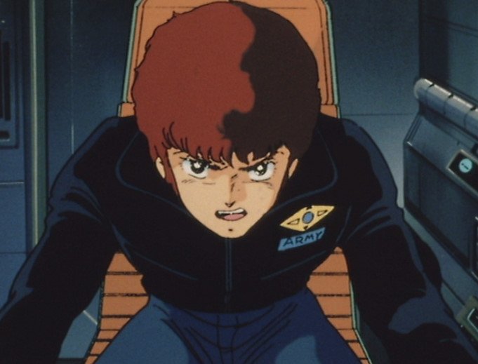 電撃 名無し A 一郎 爆弾位は手で受けよ 第14話では輸送機でアムロ がアウドムラを救う為にアッシマーへ特攻をしかけてそんでもって生存する アムロ再び と言わんばかりの活躍を見せるのだが それで無事復活にならないのが正直な話 機動戦士ｚ