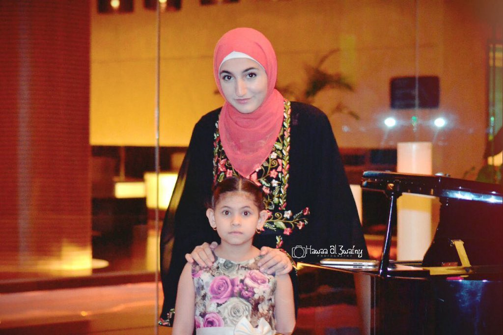 Jn_dii's tweet photo. لم ��لن أرى من ينافس جمالها , خُلقًا وخَلقًا♥️. https://t.co/KJvw2PXahf
