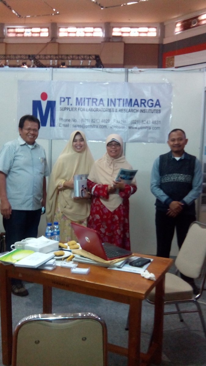 MitraIntimarga's tweet photo. Our exhibition at State University of Malang. See you at next exhibition :) https://t.co/rjOHAx3tac