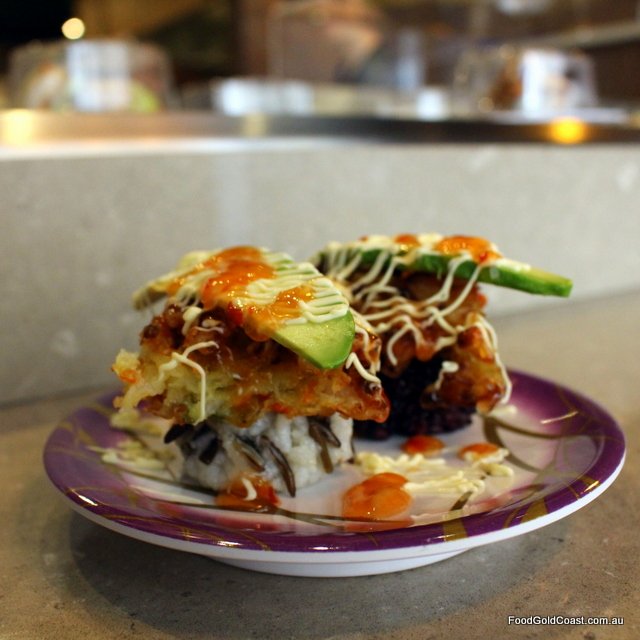 FoodGoldCoast's tweet photo. Wild and black rice with tempura veg @sushiatpalmbeach #sushi https://t.co/WHQFM2fEdF https://t.co/HogieoLpD2