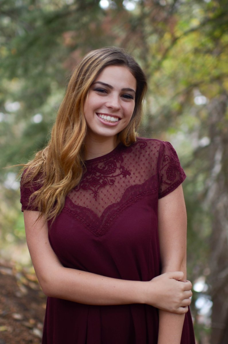 MVHSOrchesis's tweet photo. We love this girl so much! Happy birthday  @ashtyncooooook https://t.co/vf0PuBo8ye