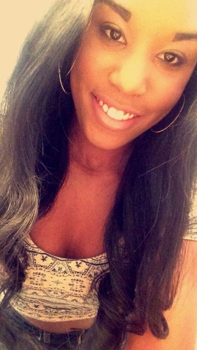 Smiles to my followers...night love bugs ????? https://t.co/0hPgQNiQq4
