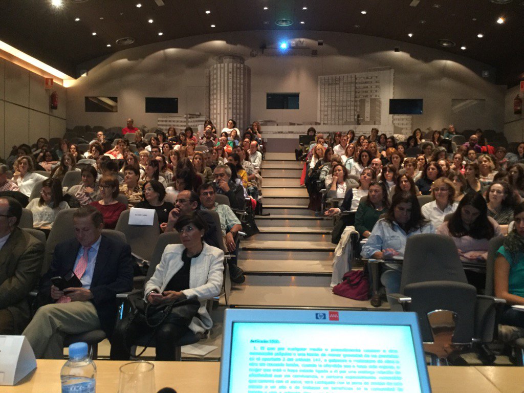 instituto_icd's tweet photo. Lleno absoluto en jornada @semaadolescente #ciberpatologias https://t.co/IFdqXjcjyW