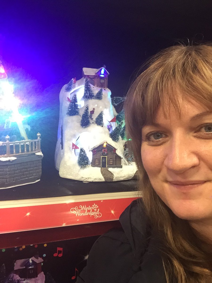 Melociraptor's tweet photo. #RangeGrotto https://t.co/gGr5cB9JYv