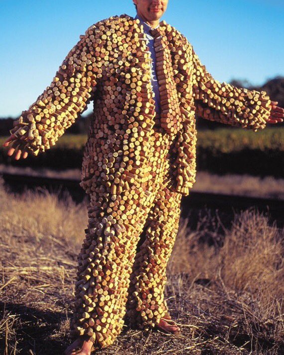 DemiCassiani's tweet photo. Appropriate #attire for any #wine #festival !!! #winelover #fashion @JMiquelWine @winewankers @MrScottEddy @MacCocktail @tinastullracing https://t.co/HBpcOHKFEC