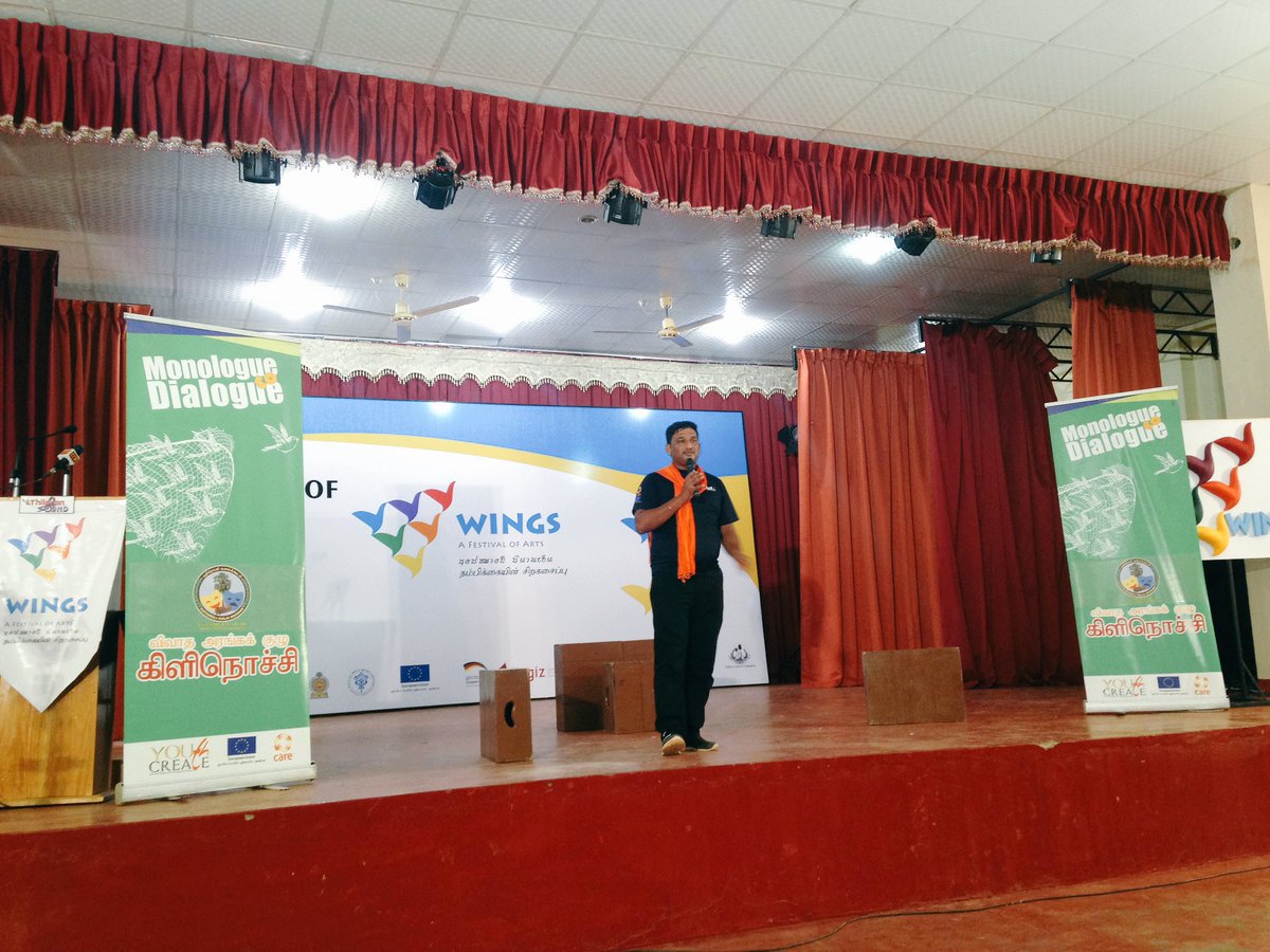 careslyc's tweet photo. Forum theatre performance done by Kilinochchi Forum Theatre troupe taking place in #wings16 Kilinochchi @WINGSfestival16 https://t.co/VPYaJMrFNg