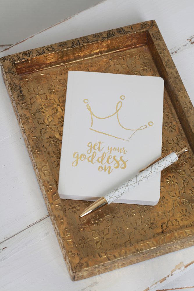 GiftFromTheGods's tweet photo. Thank Goddess It's Friday, time to Get Your Goddess On and plan a fabulous weekend #getyourgoddesson #stationery #thankgoddessitsfriday https://t.co/JLfGLm1Syb