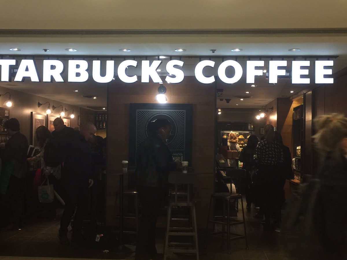 Who loves this #lineup in the morning at #Starbucks #throwbakThursday ?