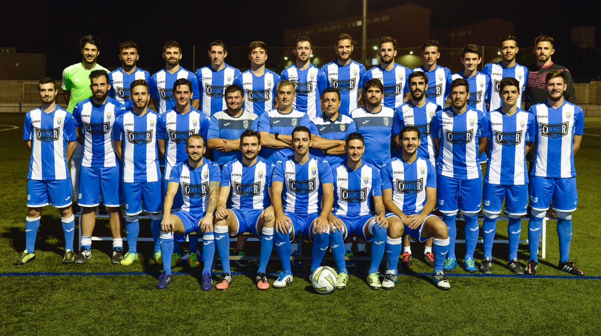 VicenteLorente's tweet photo. Un equipo, una familia!!!! Vamos @UDB1975 https://t.co/qyfgswAyNw