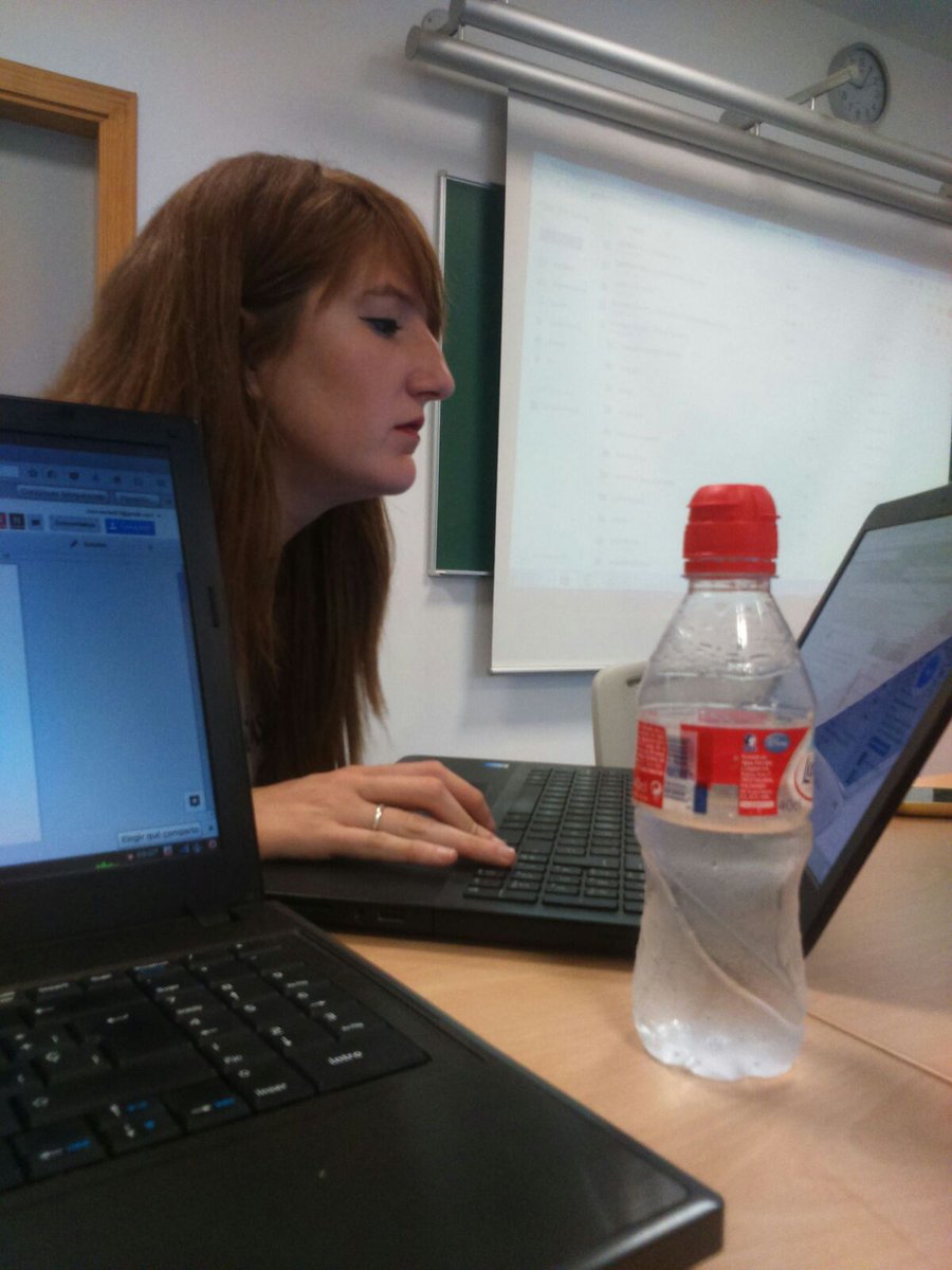 PedagogyLimit's tweet photo. ¡Empezamos con la problemática!  #Gutesteam #Hosteleria #aporello @LolaDaz https://t.co/d0KYRgZFWw
