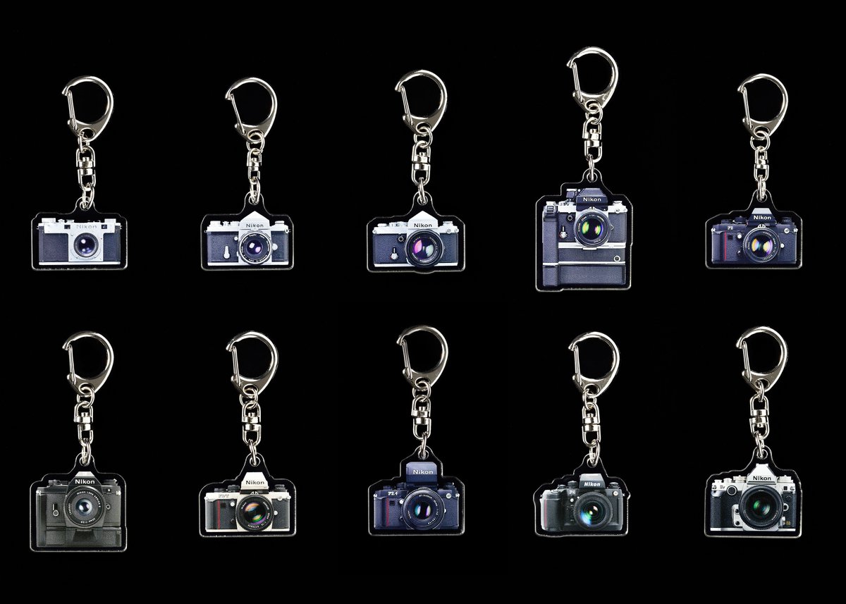 ニコンミュージアム 1周年を記念して「 #ニコンカメラキーホルダー