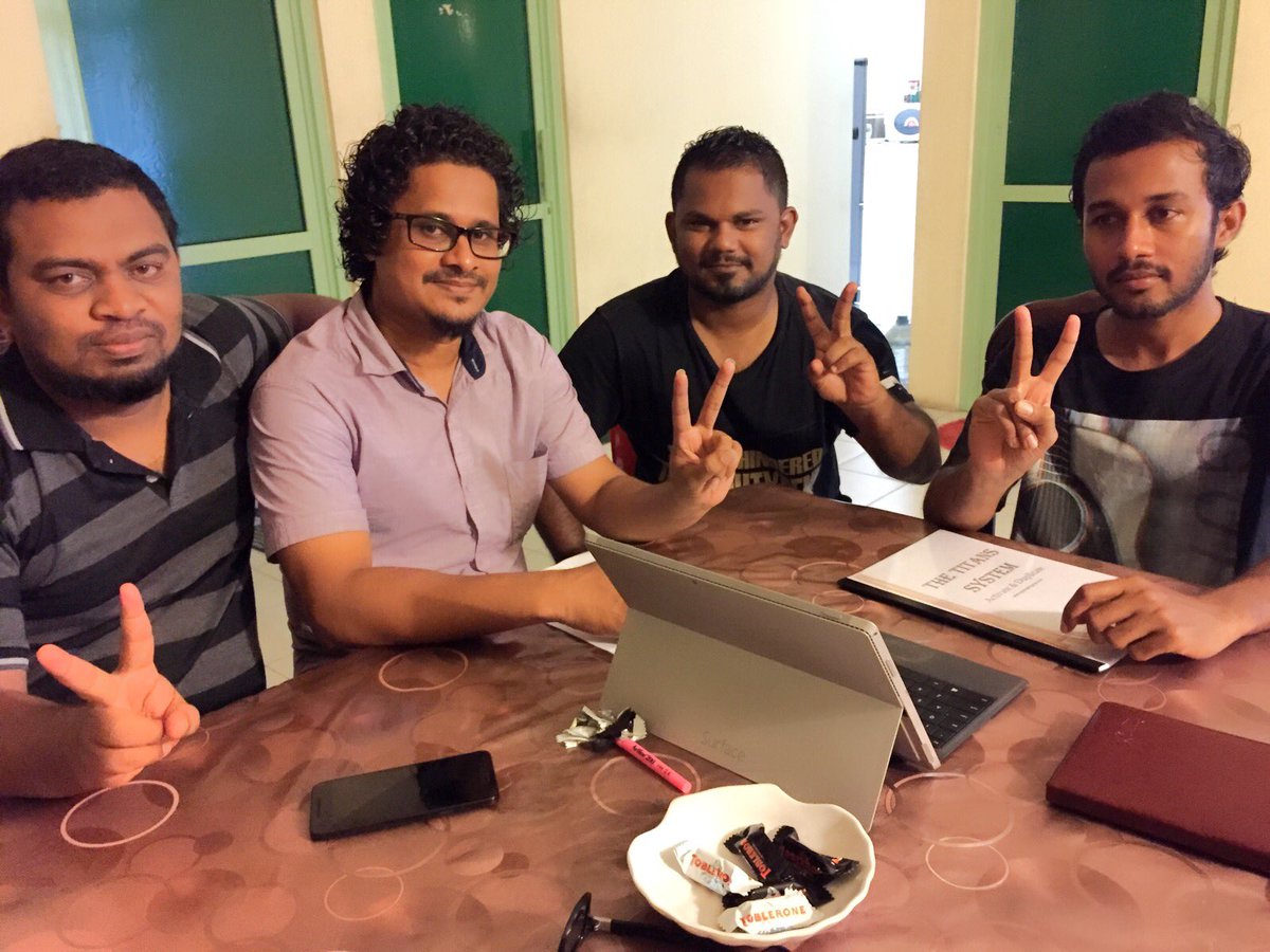faruhana3's tweet photo. Dream Team from maldives #qnet #thev #qnetmaldives #Qnet https://t.co/WAqANW5Y39