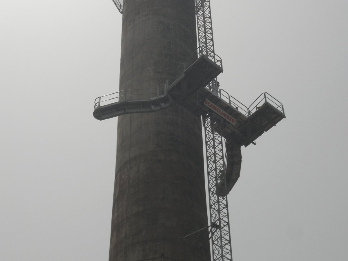 ScanclimberOy's tweet photo. #Scanclimber #SC8000 with #snake #platform at #Petrochemical #Plant for #chimney #renovation in #India. Click here: https://t.co/E3W9OYhP0p https://t.co/aIlef2awJU