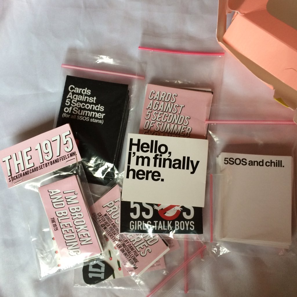 _hesangel's tweet photo. Finally got my #feelsbox ๐thank you! I love it ๐ฏ @BandFeelsMNL https://t.co/goxa6BnYuk