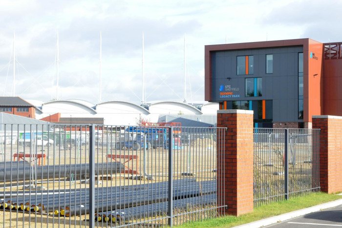 SheffieldStar's tweet photo. 'Time for Attercliffe to thrive' - city leaders predict £400m investment in five years #starlive
https://t.co/sgAJV5rItk https://t.co/0oa6AtwjlV