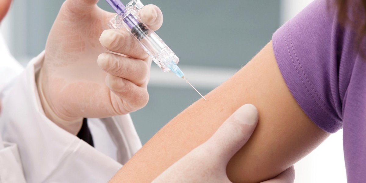 brunocrussol's tweet photo. #Grippe:#médecins & #infirmiers sont opposés à la #vaccination en #officine🔹https://t.co/0g5OLpVLOx📌#pharmaciens #CSMF #MGFrance #FNI #SNIIL https://t.co/wNCL2ewzgq