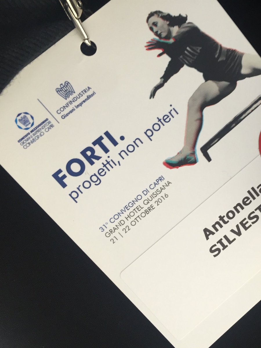 ASilvestri87's tweet photo. Chiamateci Sognatori,
ma in realtà siamo solo Giovani e Determinati #capri2016 @GIConfindustria https://t.co/kA9e8HbBZF