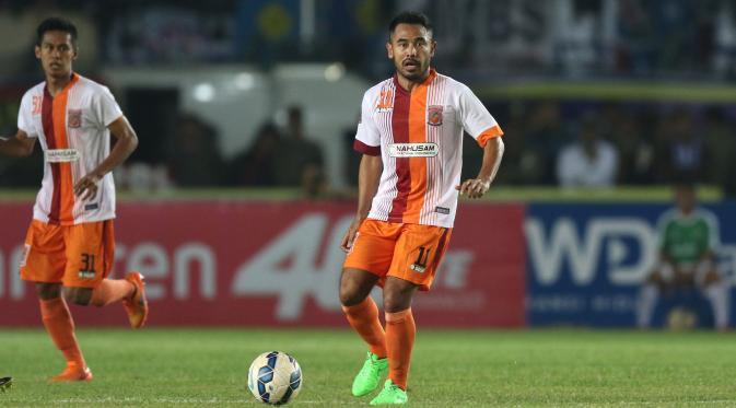 bolacomID's tweet photo. Insiden Kartu Merah Jadi Kunci Kemenangan Borneo FC https://t.co/z5lnkz2QNc https://t.co/CGpVvxm1Av