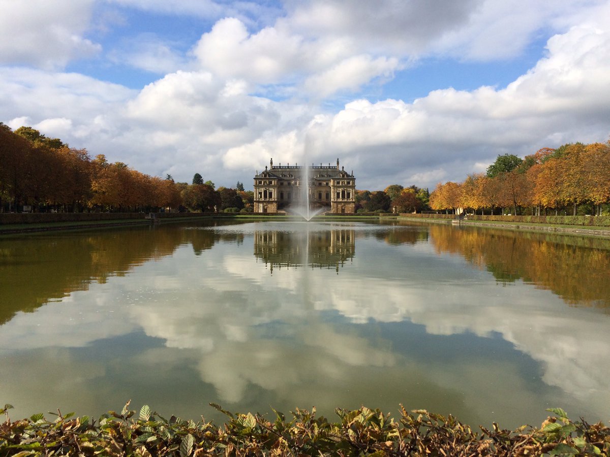 #Dresden #Sachsen #GroßerGarten #Herbst #Laubfärbung #foliage heute @Kachelmannwettr @RadioDresden @szonline @visit_dresden @Schloesserland