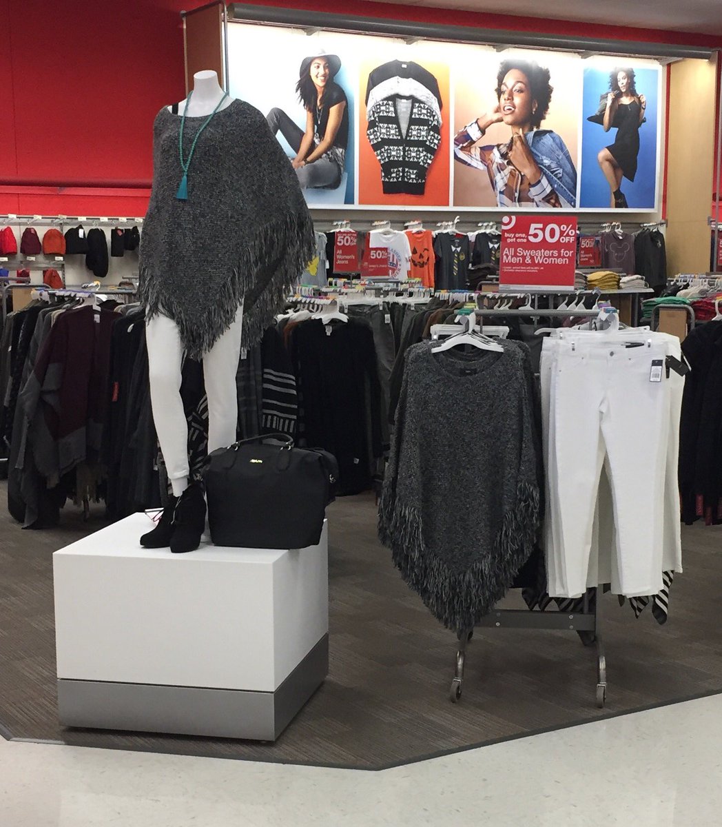 Mannequin style is on 👌🏻 at 1371! We are rocking this cold weather style. #D355BAM <a href="/AlliePrice105/">Allie</a> @JoltinJoeM