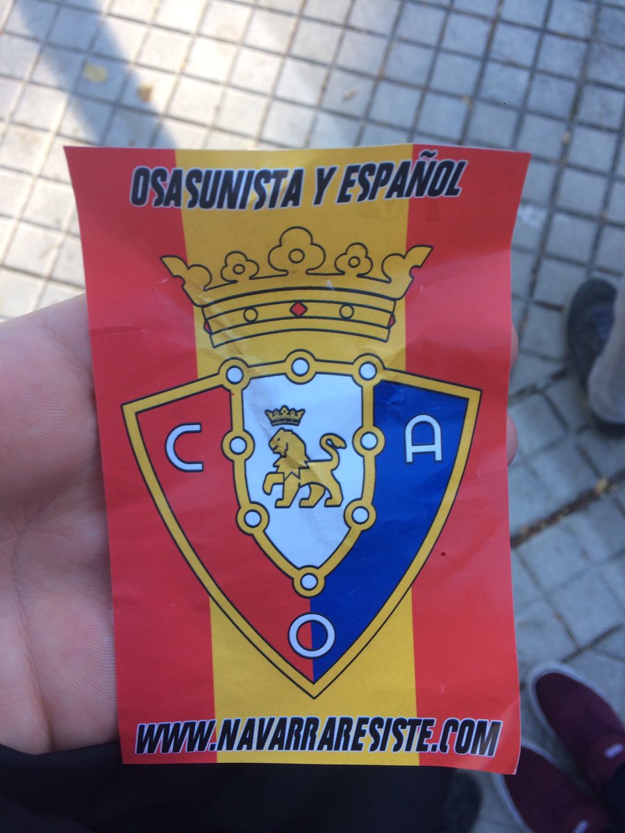inigo_etxe's tweet photo. De estas cosas que las ves y te entra la risa floja #Carpa2016 https://t.co/9s8nMNvUOr