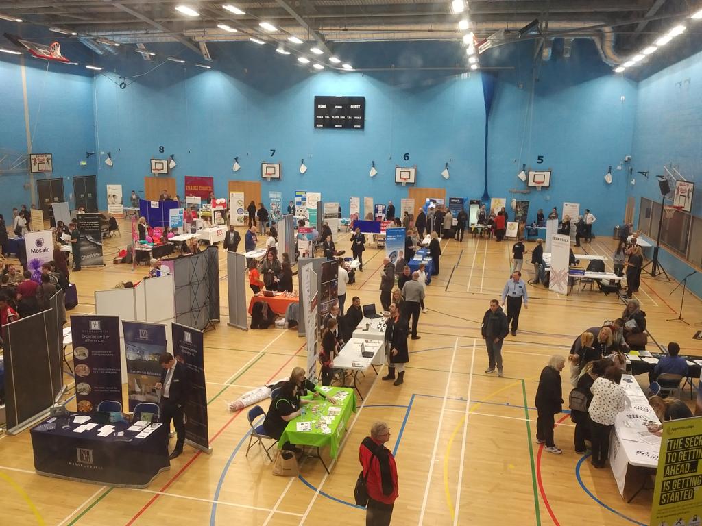 RtHonRobHalfon's tweet photo. Great Aerial pic of my fifth annual #Harlow Jobs &amp; Apprenticeships fair;  loads of Jobs &amp; Apprenticeships on offer. https://t.co/XeKeehNflN
