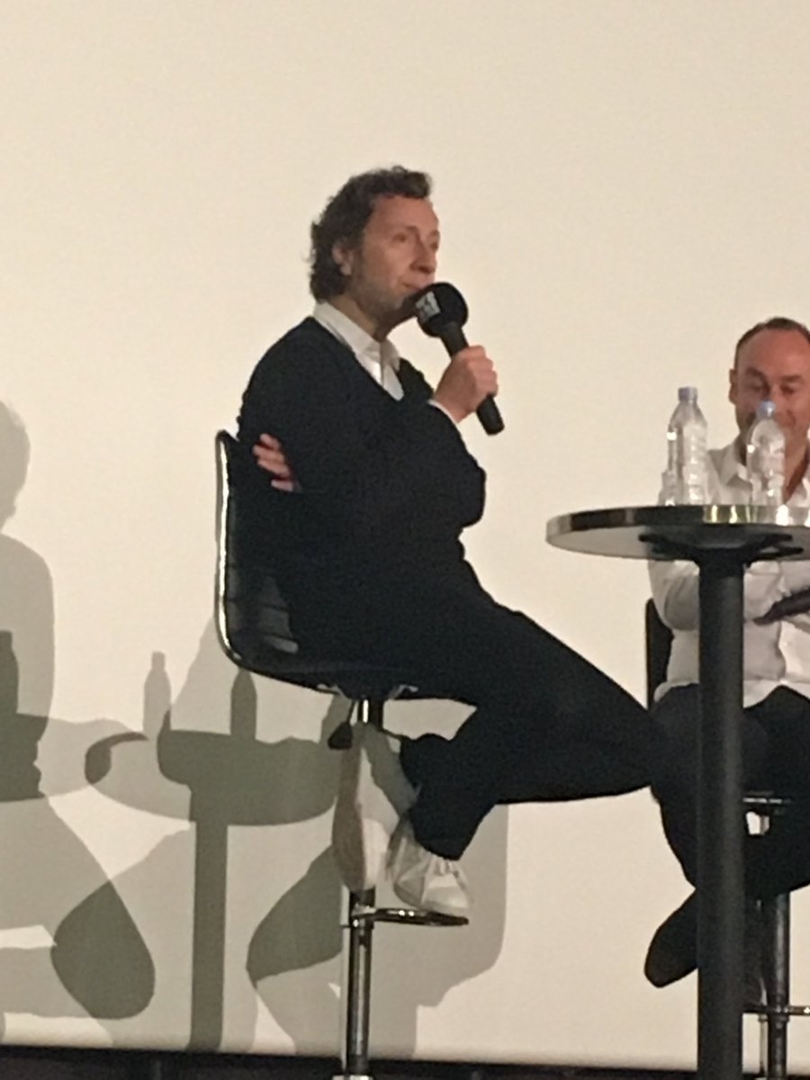 JulienMarand's tweet photo. "La culture, c'est comme le repas, il faut manger de tout" @bernstephane #supdepub #masterclass #tv #media #wearesupdepub https://t.co/FYurFbBM4n