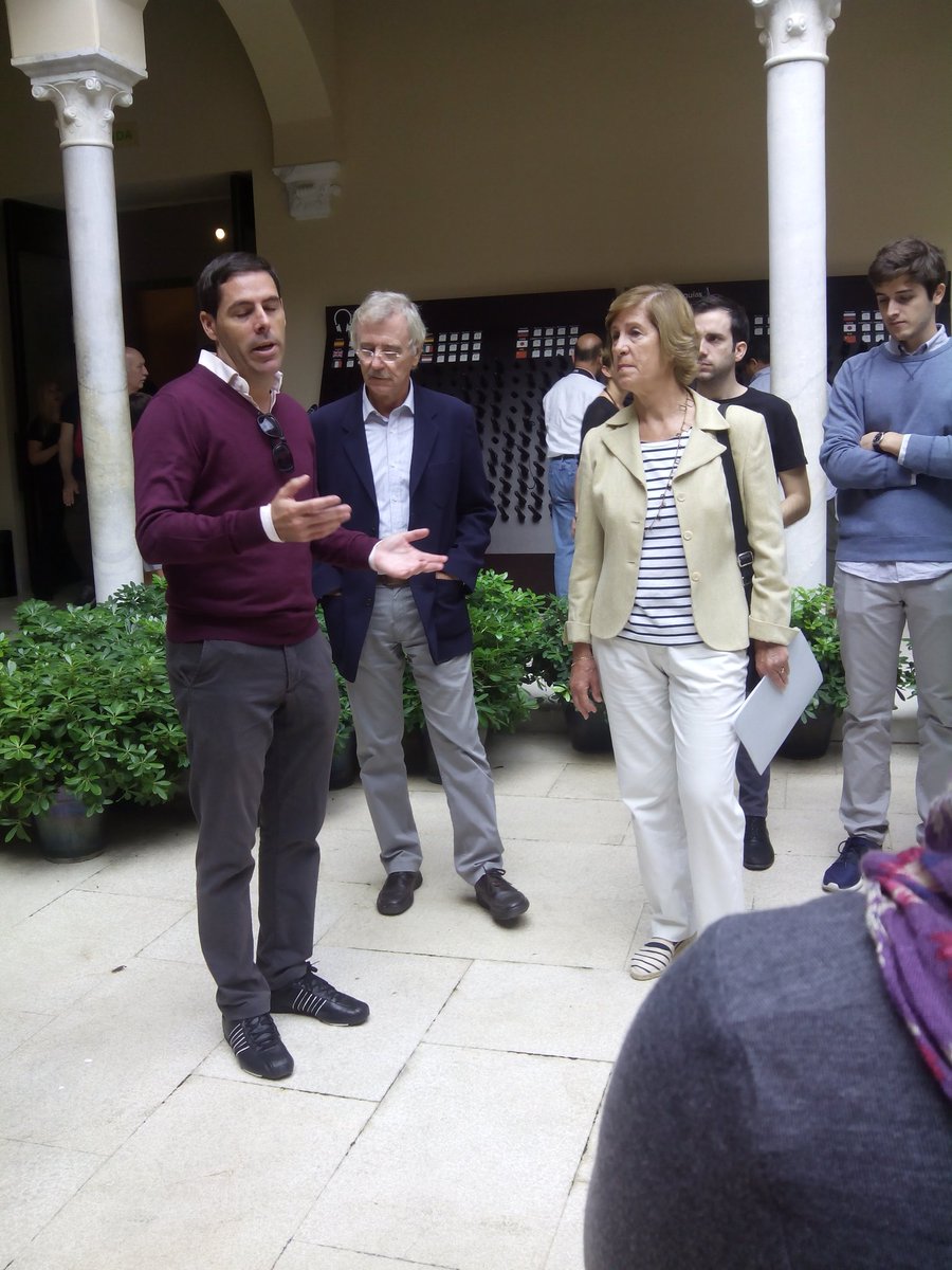 En <a href="/mPICASSOm/">Museo Picasso Málaga</a> con Isabel Cámara y Rafael Martín. Siguen las actividades #ArquiaProxima Hoy itinerarios arquitectónicos