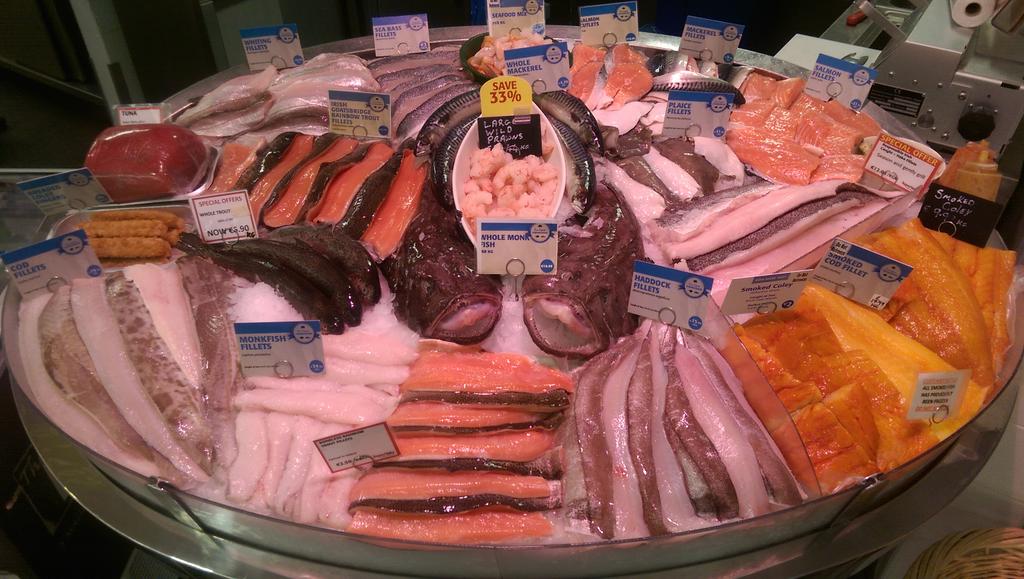Paddysfishbar27's tweet photo. Eat healthy this weekend with some beautiful fresh fish from Supervalu Moycullen https://t.co/xFPZGMSZaO