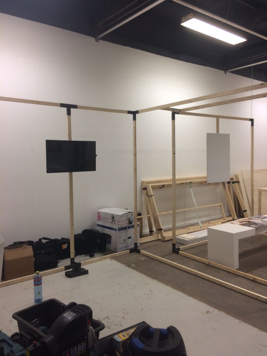 GraphicDesignArnhem tweet media