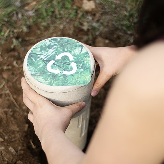 UrnaBios's tweet photo. Planting of a Bios Urn in the forest. #biosurn #biodegradableurn #lifeafterlife #death #returntonature #recycleinpeace https://t.co/C7awfS5aA8