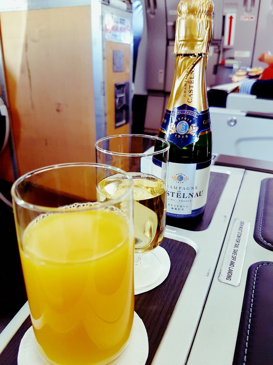 RiordanGrace's tweet photo. Nothing like a little #britishairways club experience. Hello Nice ✈✈ https://t.co/ISNamBZ6L7