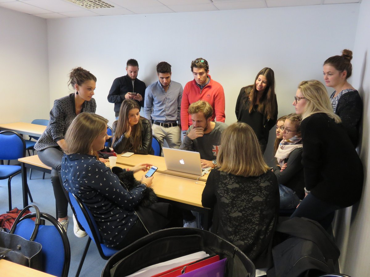 IpacFactory's tweet image. #TalentGame 2016 : Ça bouge à #Caen ! On peaufine les candidatures des finalistes, tous les étudiants de 3e année sont mobilisés !