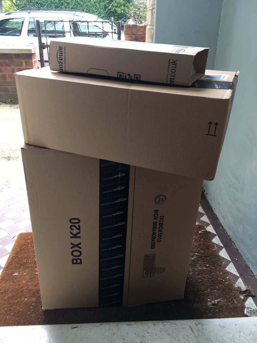tcdhackney's tweet photo. And they just keep coming! Thanks to all our little secret santas out thereπ² #hcd16 @lemnsissay @amazon https://t.co/UKau1GxYpp